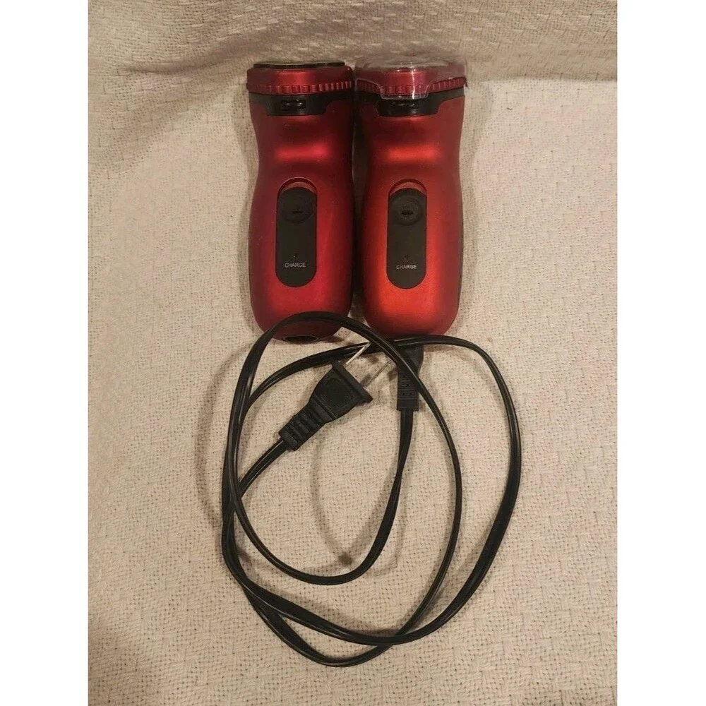 2 Vivitar PG-0204 Red Handheld Lightweight 3 Head Rotary Rechargeable Shaver